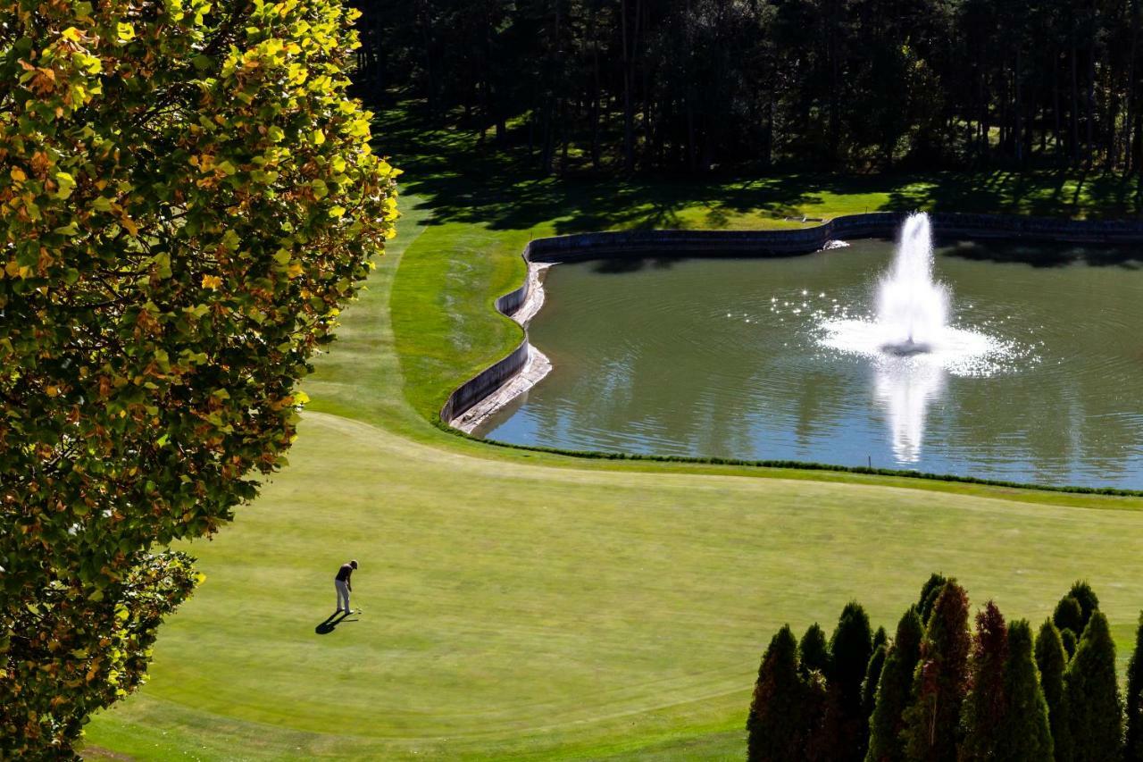 Chateau Et Golf De Taulane La Martre Dış mekan fotoğraf